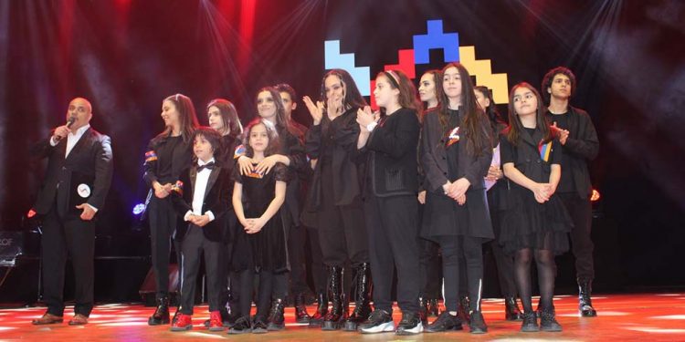 Երազ իմ, երկիր Արցախ…