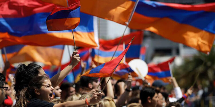 Բանակ եւ միասնական ժողովուրդ