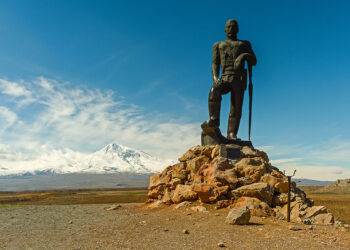 «Հայդուկի զենքը խիզախ ոգի է սիրում…»