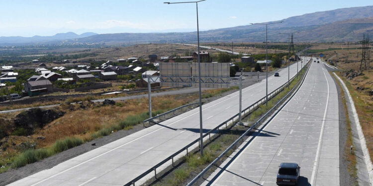 Հյուսիս-հարավ մայրուղին առարկայական է դառնում