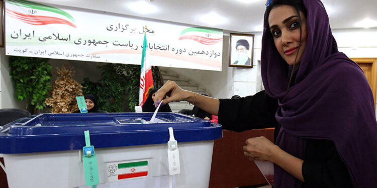 Այսօր ընտրվում է Իրանի ութերորդ նախագահը