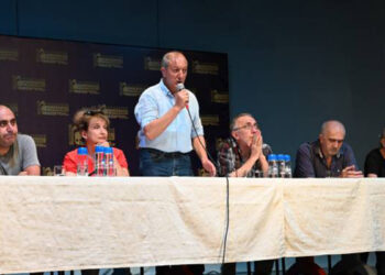 Մի թատրոնը կվերանա, մյուսը կհայտնվի աղետալի վիճակում. ոլորտի ներկայացուցիչները դեմ են Երևանի 2 թատրոնների միավորմանը