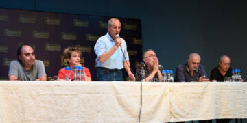 Մի թատրոնը կվերանա, մյուսը կհայտնվի աղետալի վիճակում. ոլորտի ներկայացուցիչները դեմ են Երևանի 2 թատրոնների միավորմանը