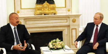 Մենք պետք է գնանք փոխզիջումներ գտնելու ճանապարհով. Պուտինը՝ Ալիևին