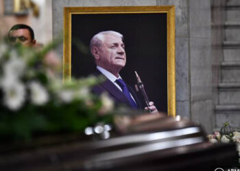 Նա ինքներս մեզ լսելի դարձրեց. քաղաքացիները վերջին հրաժեշտը տվեցին Ջիվան Գասպարյանին