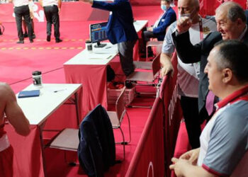 Նախագահ Սարգսյանը հետևել է բռնցքամարտիկ Հովհաննես Բաչկովի մենամարտին և հաջողություններ մաղթել նրան