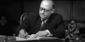 Ռուս խաղաղապահները մասնակցել են Լեռնային Ղարաբաղում ծովակալ Իսակովի  հիշատակին նվիրված հանրահավաքին