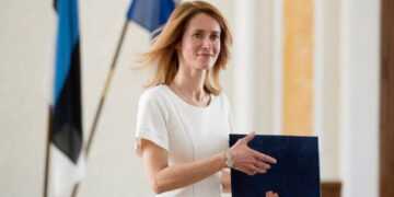 Էստոնիայի վարչապետը դադարեցրել է արձակուրդը՝ պատվաստումների գործընթացում առաջացած խնդիրների պատճառով