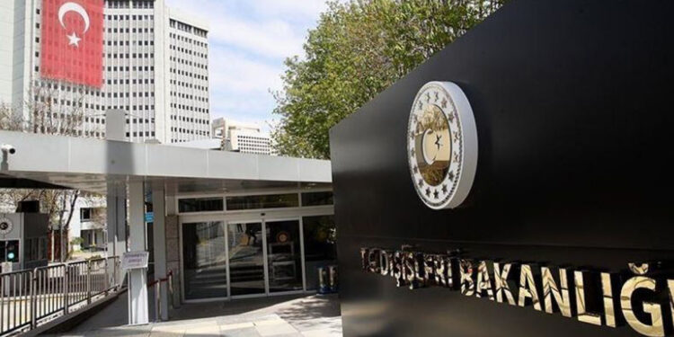 Թուրքիայի ԱԳՆ-ն արձագանքել է ընդդիմադիրների նկատմամբ ճնշումները քննադատող ԵԽ-ի բանաձեւին