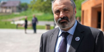 Ինչո՞ւ է Բաքուն առաջ քաշում ԼՂ խնդրի հայ-ադրբեջանական տարբերակը. Բաբայանը` իրավիճակի մասին