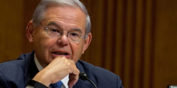 Արցախից տեղահանվածներին տրամադրվող ամերիկյան մարդասիրական օգնությունը շատ քիչ է. Բոբ Մենենդես