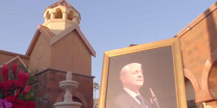 Լոս Անջելեսում վերջին հրաժեշտն են տվել նշանավոր դուդուկահար Ջիվան Գասպարյանին․ նա կհուղարկավորվի Կոմիտասի անվան այգու պանթեոնում