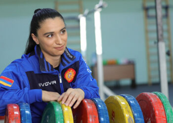 Ծանրամարտում պայքարը քո ու ծանրաձողի միջև է. Իզաբելա Յայլյան