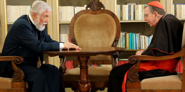 Արամ Ա. Կաթողիկոսին Հանդիպումները Վատիկանի Մէջ