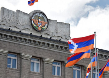 Արցախյան հիմնահարցի կարգավորումը տեղափոխվում է քաղաքական հարթություն