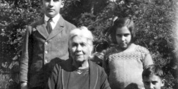 Ավելին, քան կին եւ ավելին, քան դիվանագետ…