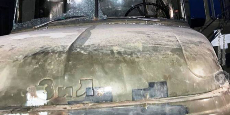 Ադրբեջանական ԶՈւ-ն Երասխի հատվածում թիրախային կրակ է արձակել սնունդ տեղափոխող մեքենայի վրա. տուժածներ չկան