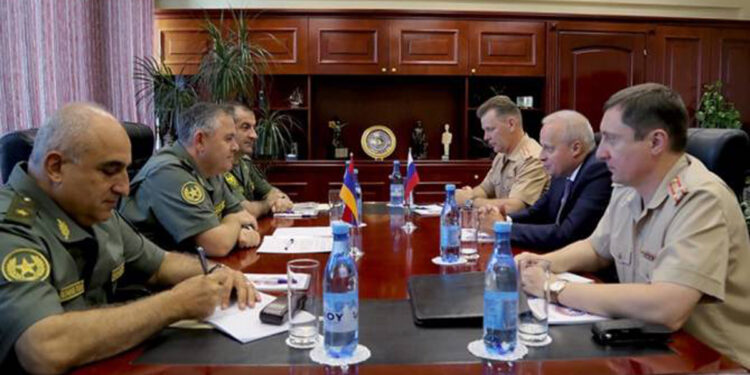 ԳՇ պետն ընդունել է Սերգեյ Կոպիրկինին, քննարկվել են ռազմական համագործակցության հարցեր