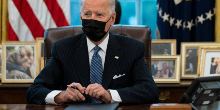 Բայդենը քննարկել է Աֆղանստանից ամերիկացիներին անվտանգ դուրս բերելու հարցը