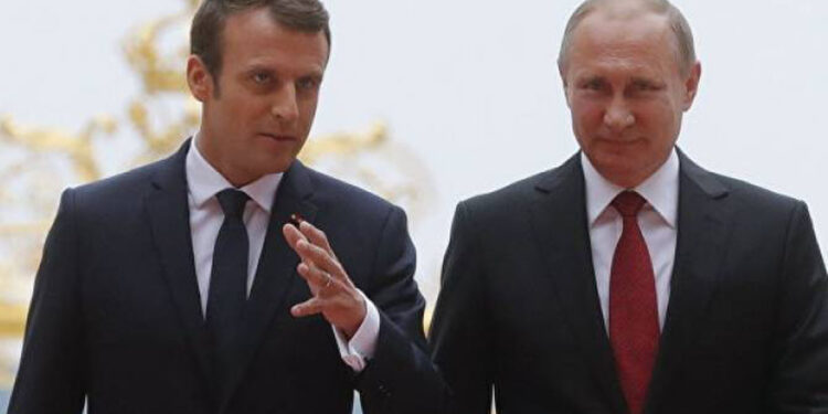 Պուտինը Մակրոնին տեղեկացրել է Լեռնային Ղարաբաղի վերաբերյալ եռակողմ հայտարարությունների իրականացման ընթացքի մասին