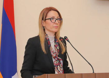 Մանե Թանդիլյանը կթողնի Արցախի աշխատանքի, սոցիալական և միգրացիայի հարցերի նախարարի պաշտոնը