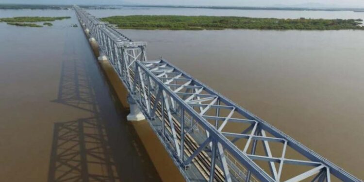 Ավարտվել է Չինաստանն ու Ռուսաստանը միավորող առաջին երկաթուղային կամրջի կառուցումը