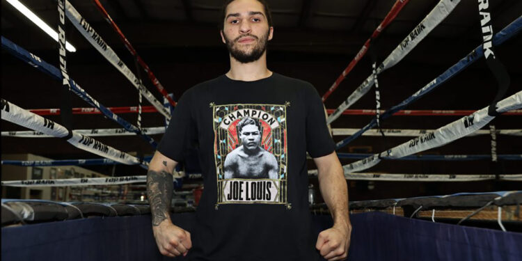 Մուհամեդ Ալիի թոռն առաջին հաղթանակն է տարել պրոֆեսիոնալ ռինգում