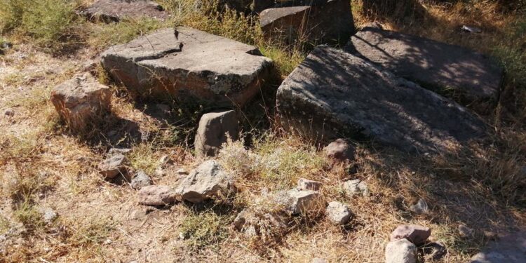 Հերթական սրբապղծութիւն Սթանոզի մէջ