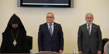 Արցախակենտրոնացումը պիտի դառնա հայության առաջնահերթությունը. կայացավ Արցախի ԱԺ հատուկ նիստը