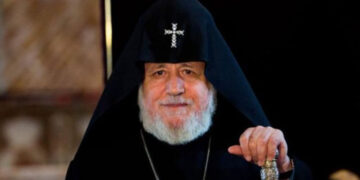 Հայաստանում և ամենուր աշխարհում ամենքիս պատասխանը պետք է լինի աննահանջ ջանքն ու եռանդը՝ հանուն Արցախի. Վեհափառ Հայրապետ