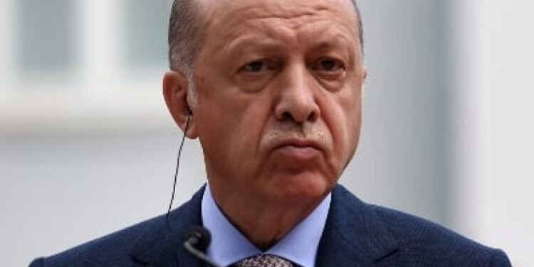 Ռուսաստանին նախազգուշացրել են Արեւմուտքի պատճառով Էրդողանի դավաճանության վտանգի մասին