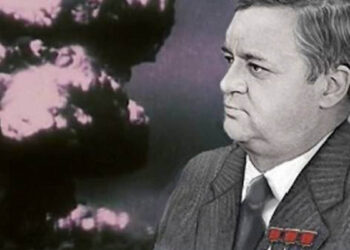 Սեփական մտքի ուժն իմանալով` հպարտանալ