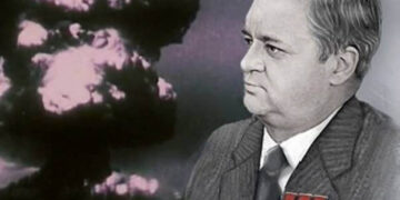 Սեփական մտքի ուժն իմանալով` հպարտանալ