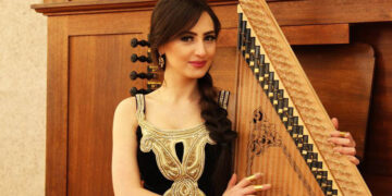 …Եվ լարերի շիկնանքից ծնվում է սերը