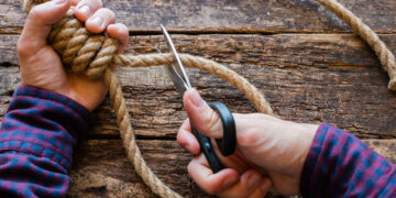 Ոչ թե ուրիշի, այլ սեփական կյանքը…