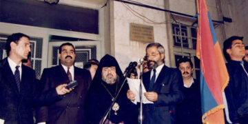 Հպանցիկ հայացք հայ-իրանական 30-ամյա փոխհարաբերություններին