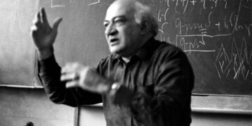 Ես հիշում եմ իմ առաջին դասախոսությունը…