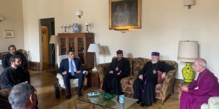 ՀՀ ՄԻՊ–ը անգլիկան եկեղեցու հոգևոր առաջնորդի հետ հանդիպմանը ներկայացրել է Ադրբեջանում հայ գերիների նկատմամբ խոշտանգումների մասին զեկույցները