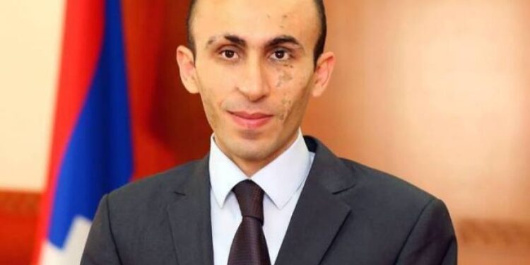 Երեք վիրավոր զինվորների վիրահատությունները բարեհաջող են անցել. Արտակ Բեգլարյան