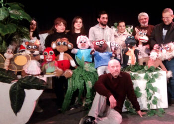 Նրան գնահատում են եւ օգնում