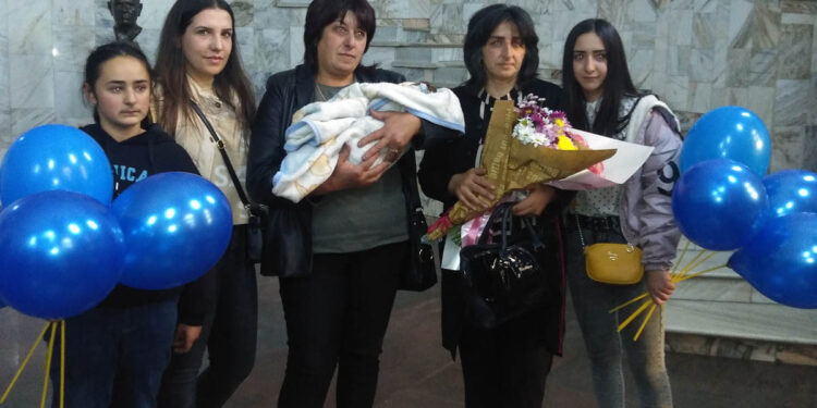 Ավագ եղբորը փոխարինողը