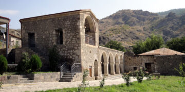 Մելիք-Հայկազյանների նստավայրը՝ Քաշաթաղ-Մելիքաշենը