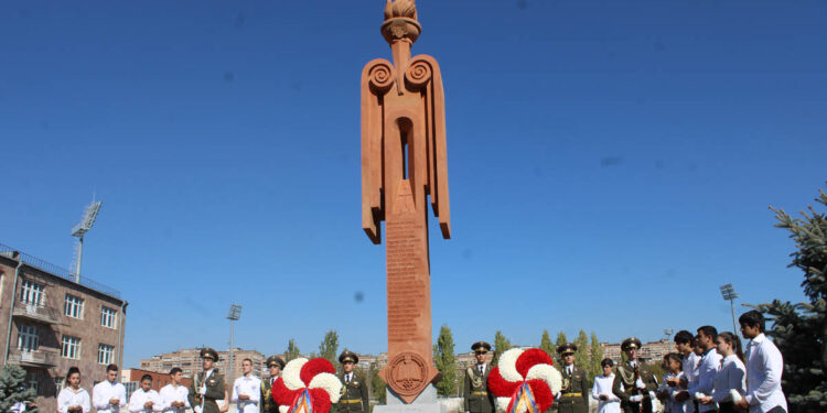 «Քոնն են որդիքն իմ ջահել…»