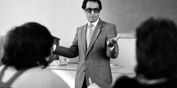 «Յակով Զարոբյանի հետ ես եմ հայերեն պարապել…»