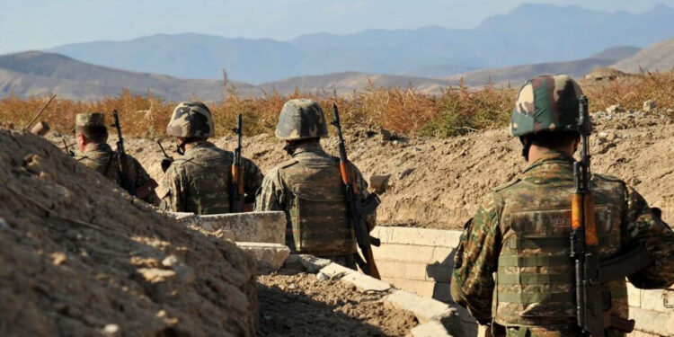 «Սելը ճռռալու փոխարեն սելվորն է ճռռում»