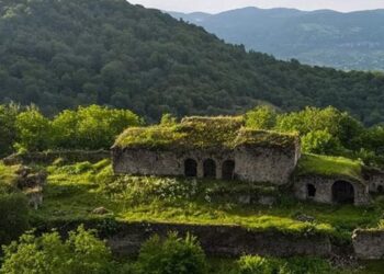 Բոլոր նվիրատուների անունները կփորագրվեն վանքի պատին