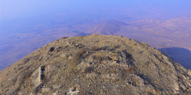 Օձասարի հազարամյա վկան