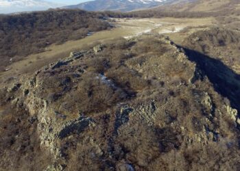 Հզոր է եղել ամրոցն ու անառիկ