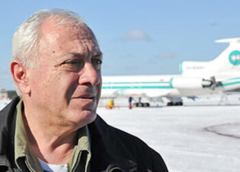 Կապտաջինջ երկինքների անվրդով տիրակալը