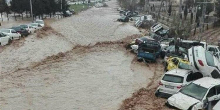 Իրանում տեղատարափ անձրևները լայնածավալ ջրհեղեղներ են առաջացրել. կան զոհեր